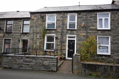 Heol Maenofferen, Blaenau Ffestiniog 2 bed house for sale