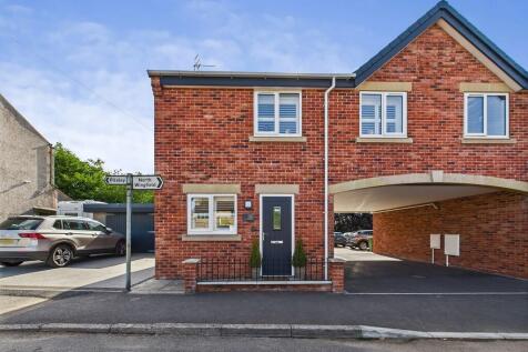 Rupert Street, Lower Pilsley 3 bed semi