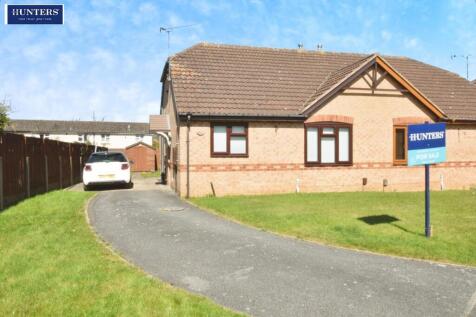 2 bedroom semi-detached bungalow for sale