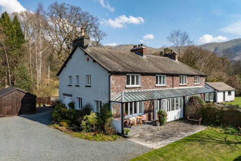 4 bedroom semi-detached house for sale