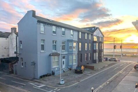 Block of apartments for sale