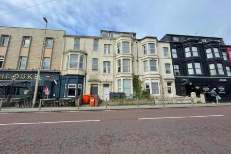 Block of apartments for sale