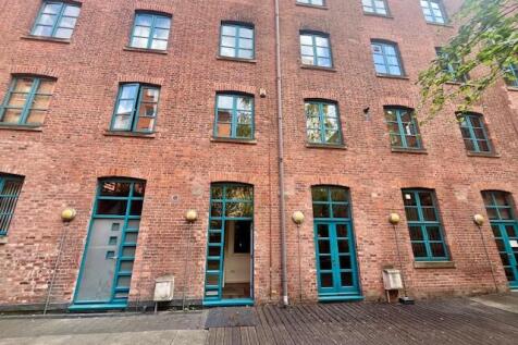 Studio apartment for sale