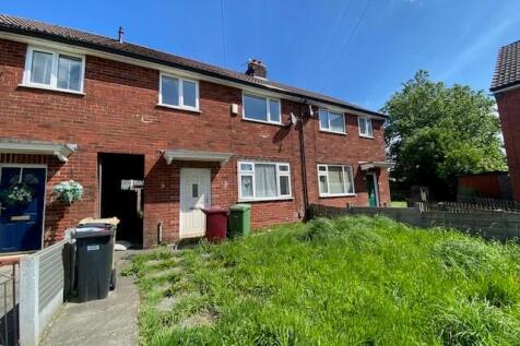 Terraced house for sale