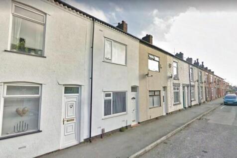 Terraced house for sale
