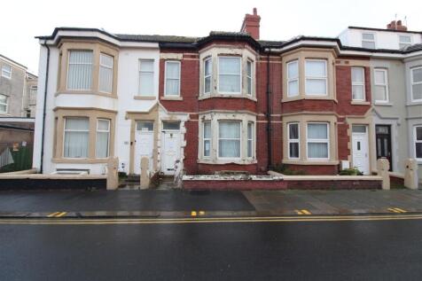 5 bedroom terraced house for sale