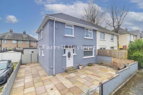 3 bedroom semi-detached house for sale