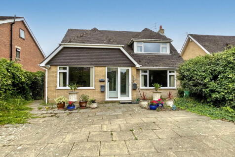 Lulworth Road, Southport PR8 3 bed detached house for sale