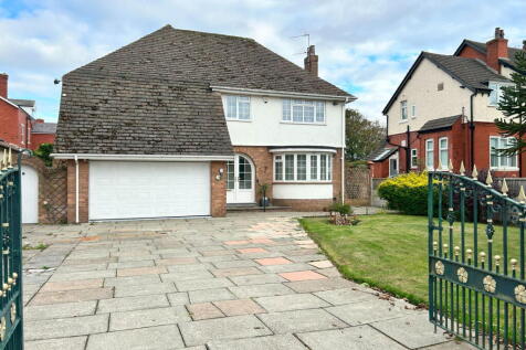 Granville Road, Southport PR8 4 bed detached house for sale