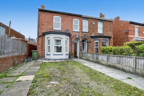 Eastbourne Road, Southport PR8 3 bed semi