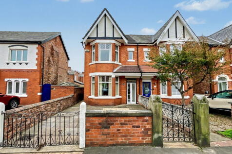 Gosforth Road, Southport PR9 3 bed semi