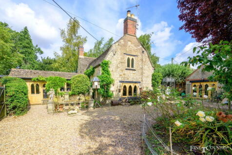 Market Overton 4 bed detached house for sale