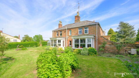 Holbeach Hurn 7 bed detached house for sale