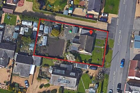 2 bedroom detached bungalow for sale