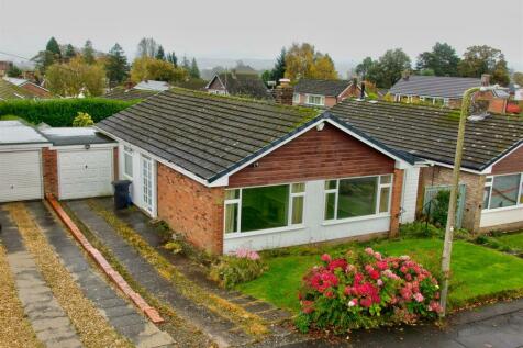 3 bedroom detached bungalow for sale