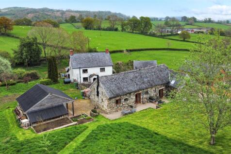 Nantmawr, Oswestry. 4 bed barn conversion for sale