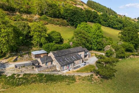 Cwmwr Uchaf Barn, Penybontfawr... 6 bed barn conversion for sale