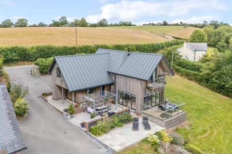 Penrhos, Llanymynech. 3 bed detached house for sale