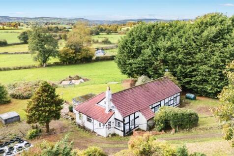 New Marton, St. Martins, Oswestry 3 bed detached bungalow for sale
