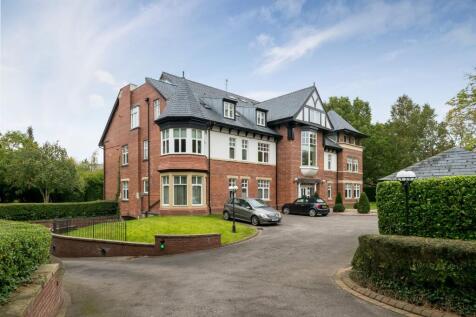 Broad Lane, Hale, WA15 5 bed apartment for sale
