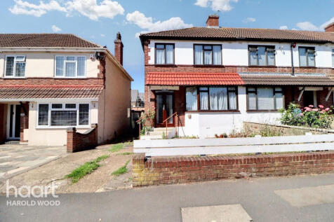 Harold Court Road, Romford 3 bed end of terrace house for sale
