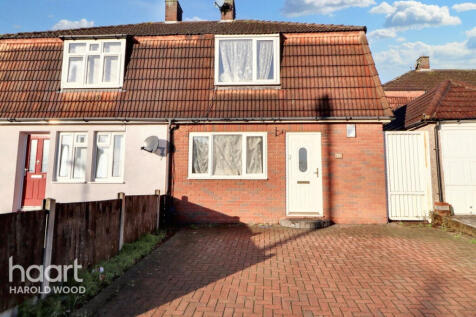 2 bedroom semi-detached house for sale