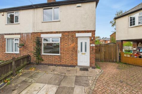 Granby Close, Hinckley, LE10 2 bed semi