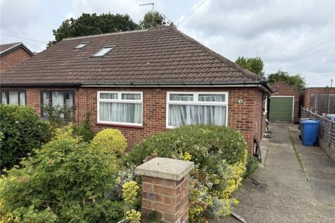 2 bedroom bungalow for sale