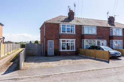 Maudon Avenue, Pickering 2 bed house for sale