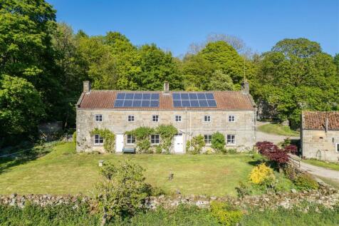 Rosedale Abbey, Pickering 4 bed detached house for sale