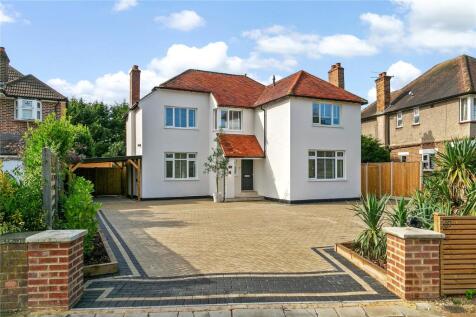 Hanworth Road, Hampton 4 bed detached house for sale