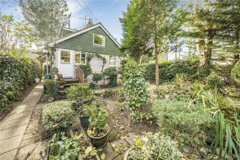 Eel Pie Island, Twickenham 2 bed detached house for sale