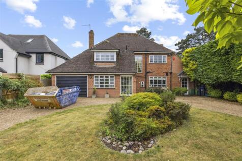 Clevehurst Close, Stoke Poges... 4 bed detached house for sale
