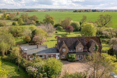 7 bedroom detached house for sale