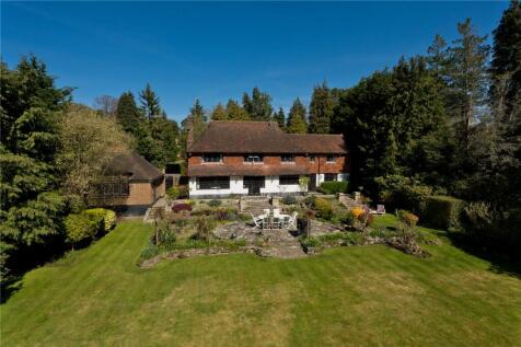 Blackhills, Esher, Surrey, KT10 4 bed detached house for sale