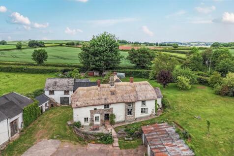Sampford Courtenay, Okehampton 7 bed detached house for sale