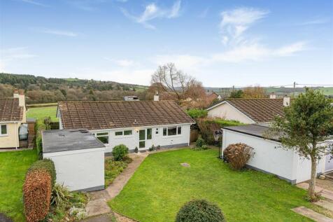 East Park Close, Winkleigh 3 bed bungalow for sale