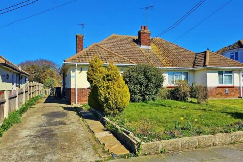 2 bedroom semi-detached bungalow for sale
