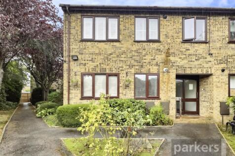 Dovetrees, Carterton, Oxfordshire, OX18 1 bed apartment for sale