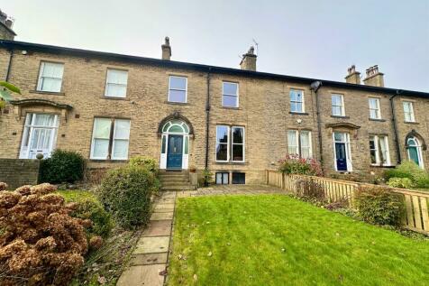 Heath Avenue, Savile Park, Halifax 5 bed terraced house for sale