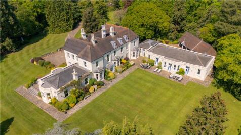 Manor Road, Loughton, Essex, IG10 10 bed detached house for sale