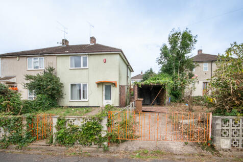 2 bedroom semi-detached house for sale