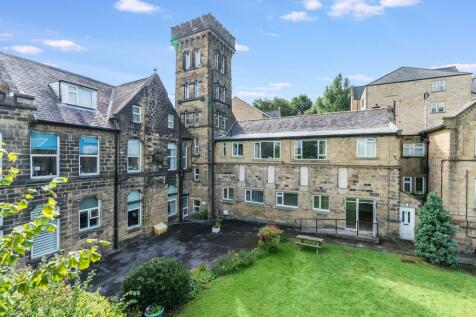 Queens Road, Ilkley, West Yorkshire... 2 bed flat for sale