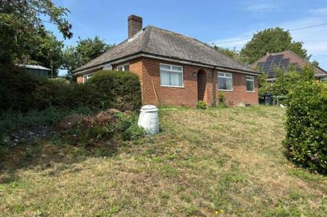2 bedroom detached house for sale