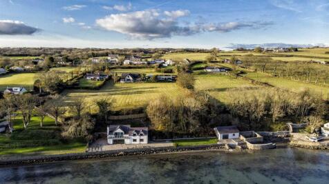 4 bedroom detached bungalow for sale