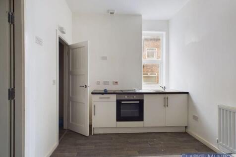 30 bedroom terraced house for sale