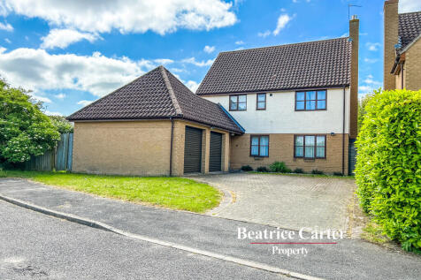 Williams Way, Bury St. Edmunds IP28 4 bed detached house for sale