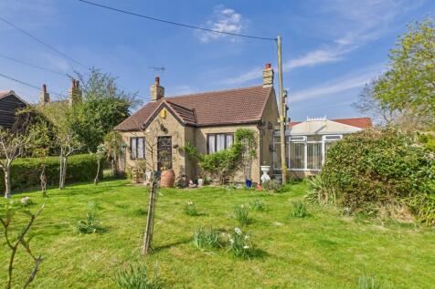 2 bedroom bungalow for sale
