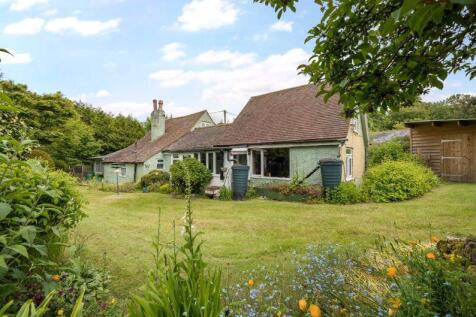 Wootton, CANTERBURY 3 bed detached house for sale