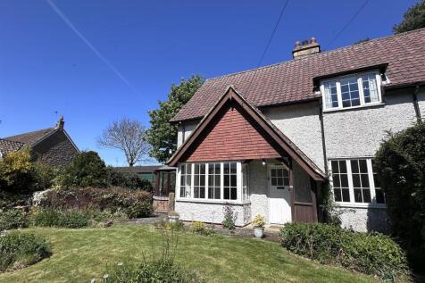 16 Ainthorpe Lane, Ainthorpe YO21 3 bed semi